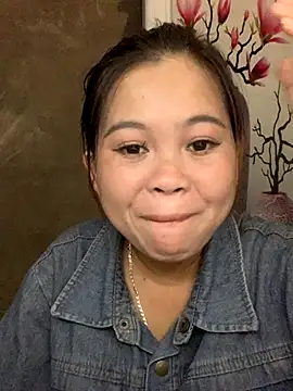 Snapshot of lan-xinh01 chatting on October 1, 2025, 6:30 am lan-xinh01 online show from October 1, 2025, 6:30 am