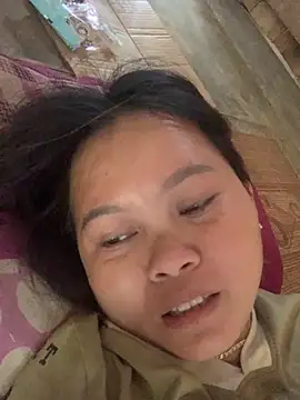 Snapshot of lan-xinh01 chatting on October 21, 2025, 6:47 am lan-xinh01 online show from October 21, 2025, 6:47 am