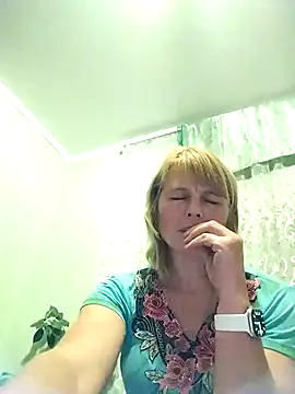 Snapshot of Masha412111 chatting on October 6, 2025, 8:39 pm Masha412111 online show from October 6, 2025, 8:39 pm