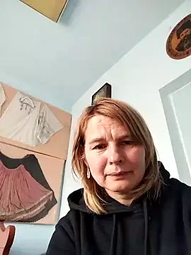 Snapshot of Masha412111 chatting on November 28, 2025, 9:23 am Masha412111 online show from November 28, 2025, 9:23 am