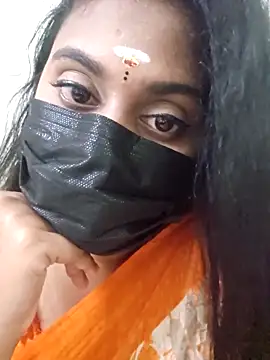 Snapshot of Dheronika_sweetie chatting on October 9, 2025, 4:38 pm Dheronika sweetie online show from October 9, 2025, 4:38 pm