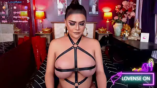 Snapshot of BombshellMARIA chatting on December 14, 2025, 8:30 am BombshellMARIA online show from December 14, 2025, 8:30 am