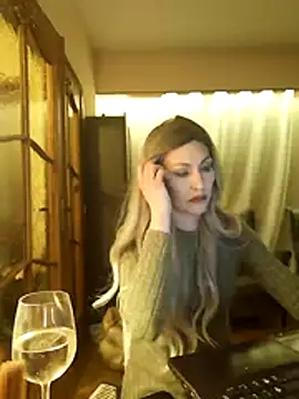 ShyGirlV online show from December 15, 2025, 4:44 pm