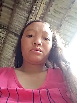 Snapshot of Minkine022 chatting on October 4, 2025, 12:41 am Minkine022 online show from October 4, 2025, 12:41 am