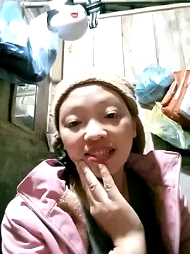 Snapshot of Minkine022 chatting on October 30, 2025, 5:13 pm Minkine022 online show from October 30, 2025, 5:13 pm