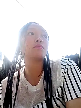 Snapshot of Minkine022 chatting on November 24, 2025, 3:28 am Minkine022 online show from November 24, 2025, 3:28 am