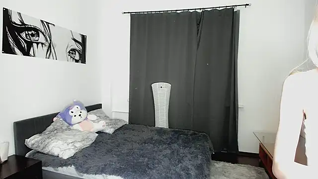 Snapshot of PocketDollX chatting on November 1, 2025, 2:41 pm PocketDollX online show from November 1, 2025, 2:41 pm