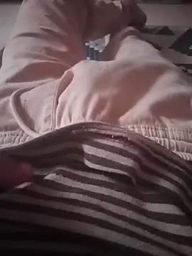 Snapshot of PhoningTint chatting on October 23, 2025, 3:11 pm PhoningTint online show from October 23, 2025, 3:11 pm