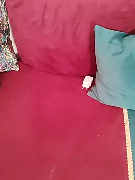 Rihame07 online show from November 2, 2025, 1:57 pm