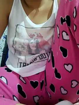 Rihame07 online show from November 15, 2025, 9:54 pm