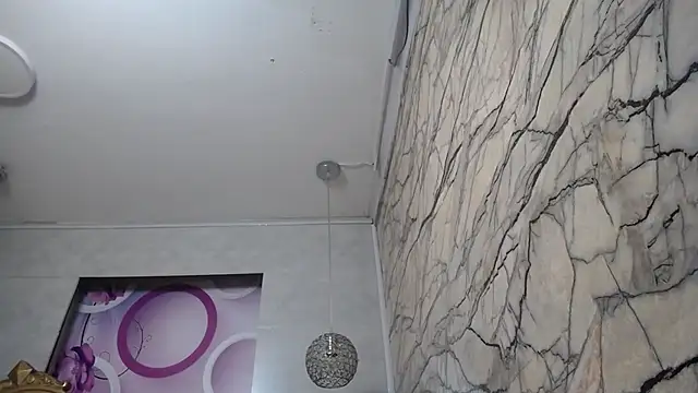 kimberly candy online show from December 3, 2025, 7:23 pm