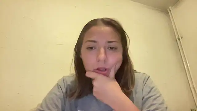 Snapshot of looloopaul chatting on October 30, 2025, 1:34 pm looloopaul online show from October 30, 2025, 1:34 pm