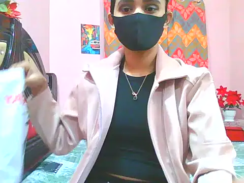 Snapshot of night_queeen7 chatting on December 20, 2025, 9:49 am night queeen7 online show from December 20, 2025, 9:49 am