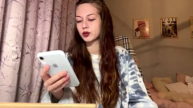 Snapshot of Nayra_flash chatting on November 2, 2025, 3:36 pm Nayra flash online show from November 2, 2025, 3:36 pm