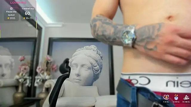 ElianKeiser online show from October 25, 2025, 12:34 pm