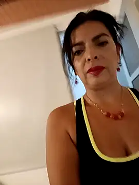 LunaMilf  online show from December 4, 2025, 4:38 pm