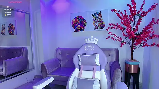 Snapshot of Summer_miller chatting on October 24, 2025, 11:39 am Summer miller online show from October 24, 2025, 11:39 am