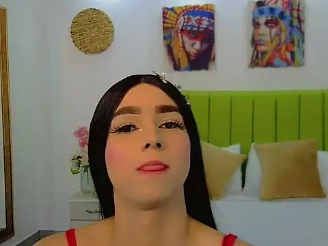 Snapshot of Luna_LaFontaine chatting on October 11, 2025, 12:04 pm Luna LaFontaine online show from October 11, 2025, 12:04 pm