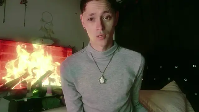 Tyler cat online show from November 3, 2025, 12:39 pm