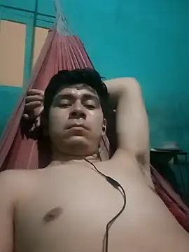 Snapshot of Travieso_loco9 chatting on October 31, 2025, 7:15 pm Travieso loco9 online show from October 31, 2025, 7:15 pm