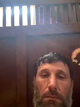 Snapshot of beastmaster504 chatting on November 18, 2025, 5:39 pm beastmaster504 online show from November 18, 2025, 5:39 pm