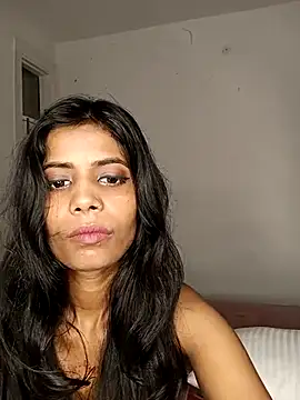 zoya your online show from October 13, 2025, 4:29 pm