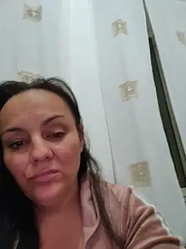 Snapshot of pasajuis chatting on November 14, 2025, 10:18 pm pasajuis online show from November 14, 2025, 10:18 pm