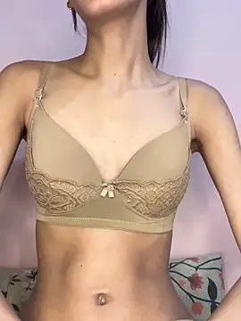 Hotty kaira online show from October 28, 2025, 12:41 pm