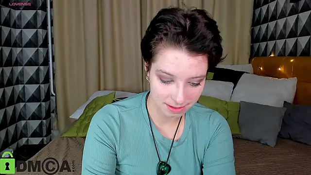 Sara Frayer online show from November 24, 2025, 1:16 am