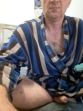 Snapshot of Vintermelon2 chatting on November 10, 2025, 8:13 am Vintermelon2 online show from November 10, 2025, 8:13 am