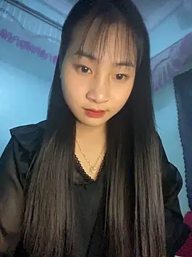 banlinh004 online show from November 22, 2025, 3:22 pm