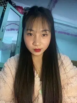 banlinh004 online show from December 16, 2025, 2:11 pm