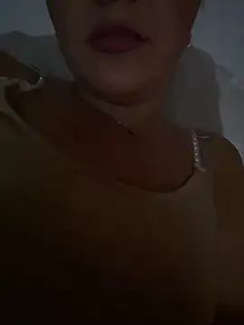 Snapshot of Daiana_Andra chatting on October 15, 2025, 7:03 pm Daiana Andra online show from October 15, 2025, 7:03 pm