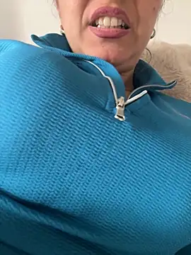 Snapshot of Daiana_Andra chatting on October 21, 2025, 11:55 am Daiana Andra online show from October 21, 2025, 11:55 am