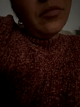 Snapshot of Daiana_Andra chatting on October 24, 2025, 10:17 pm Daiana Andra online show from October 24, 2025, 10:17 pm