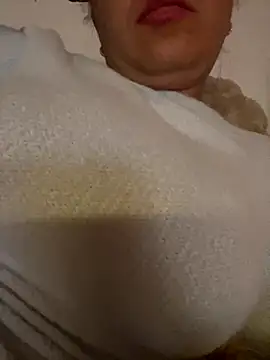 Snapshot of Daiana_Andra chatting on November 7, 2025, 9:48 pm Daiana Andra online show from November 7, 2025, 9:48 pm