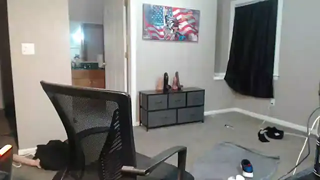 Snapshot of Michigan9000 chatting on October 3, 2025, 6:54 am Michigan9000 online show from October 3, 2025, 6:54 am