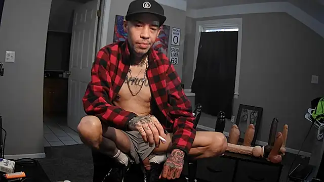 Snapshot of Michigan9000 chatting on October 22, 2025, 5:24 pm Michigan9000 online show from October 22, 2025, 5:24 pm