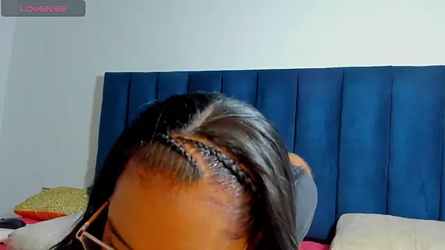 Ahilyn online show from November 22, 2025, 6:51 pm