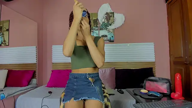 Snapshot of Tiffannydoll99 chatting on November 15, 2025, 5:09 pm Tiffannydoll99 online show from November 15, 2025, 5:09 pm