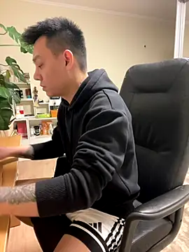 latava online show from November 21, 2025, 4:05 pm