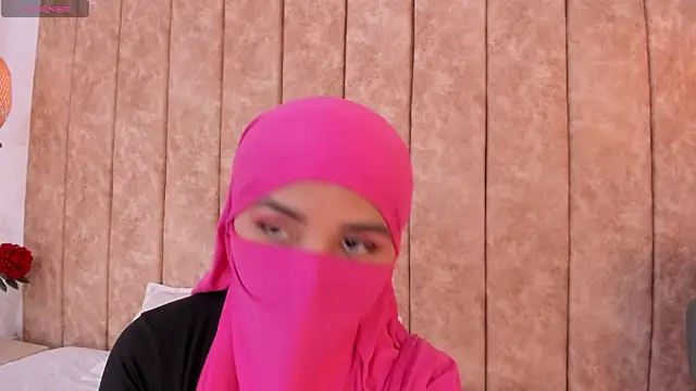 Snapshot of _alishaa_c chatting on November 28, 2025, 2:47 am alishaa c online show from November 28, 2025, 2:47 am