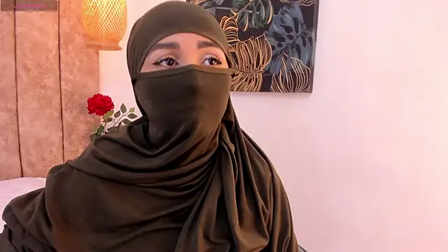 Snapshot of _alishaa_c chatting on December 4, 2025, 3:16 am alishaa c online show from December 4, 2025, 3:16 am