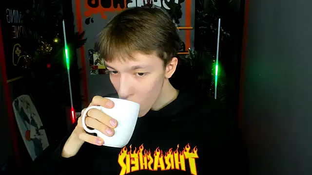 Snapshot of MarkBranston chatting on December 14, 2025, 11:04 am MarkBranston online show from December 14, 2025, 11:04 am