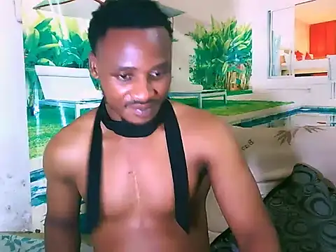 EbonyTiger69 online show from November 26, 2025, 8:32 pm