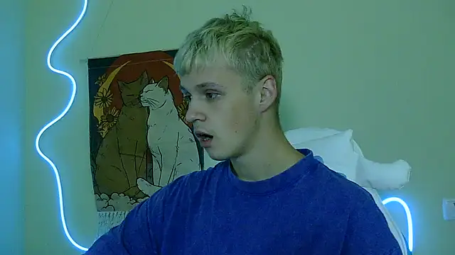  Timmy Boy  online show from October 8, 2025, 9:12 pm