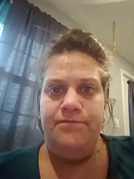 october1992xx online show from October 16, 2025, 12:39 pm