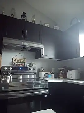 october1992xx online show from November 27, 2025, 2:19 pm