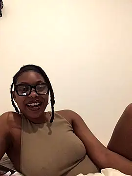 Snapshot of CurvyGoddessXxx chatting on October 8, 2025, 6:38 pm CurvyGoddessXxx online show from October 8, 2025, 6:38 pm