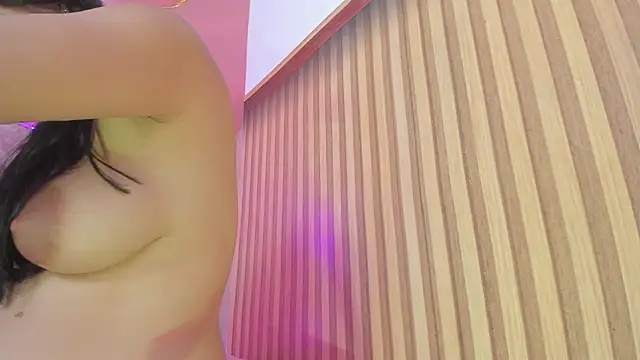 Snapshot of Malory__Jones chatting on November 10, 2025, 6:40 pm Malory Jones online show from November 10, 2025, 6:40 pm